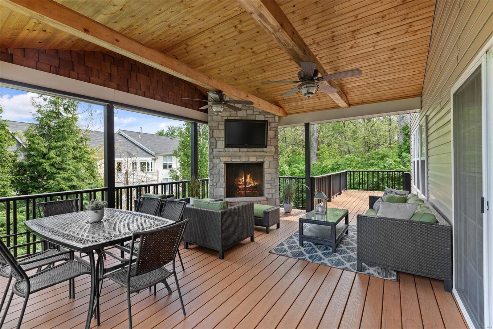 1468 Ivy View Court