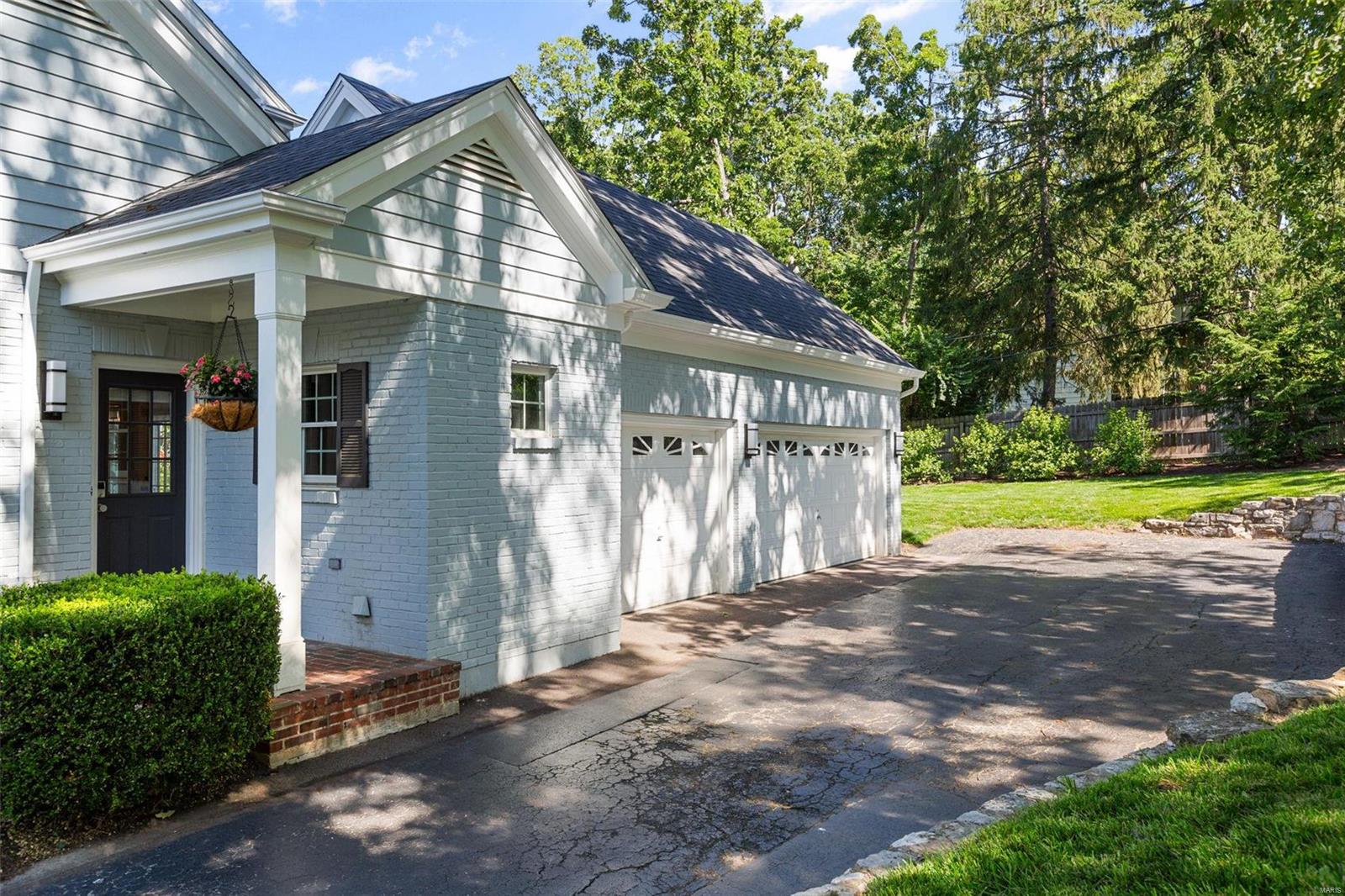 27 Deer Creek Woods