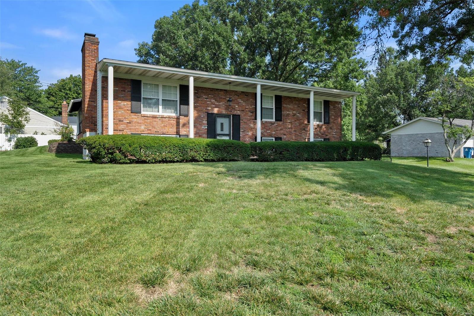249 Churchill Lane
