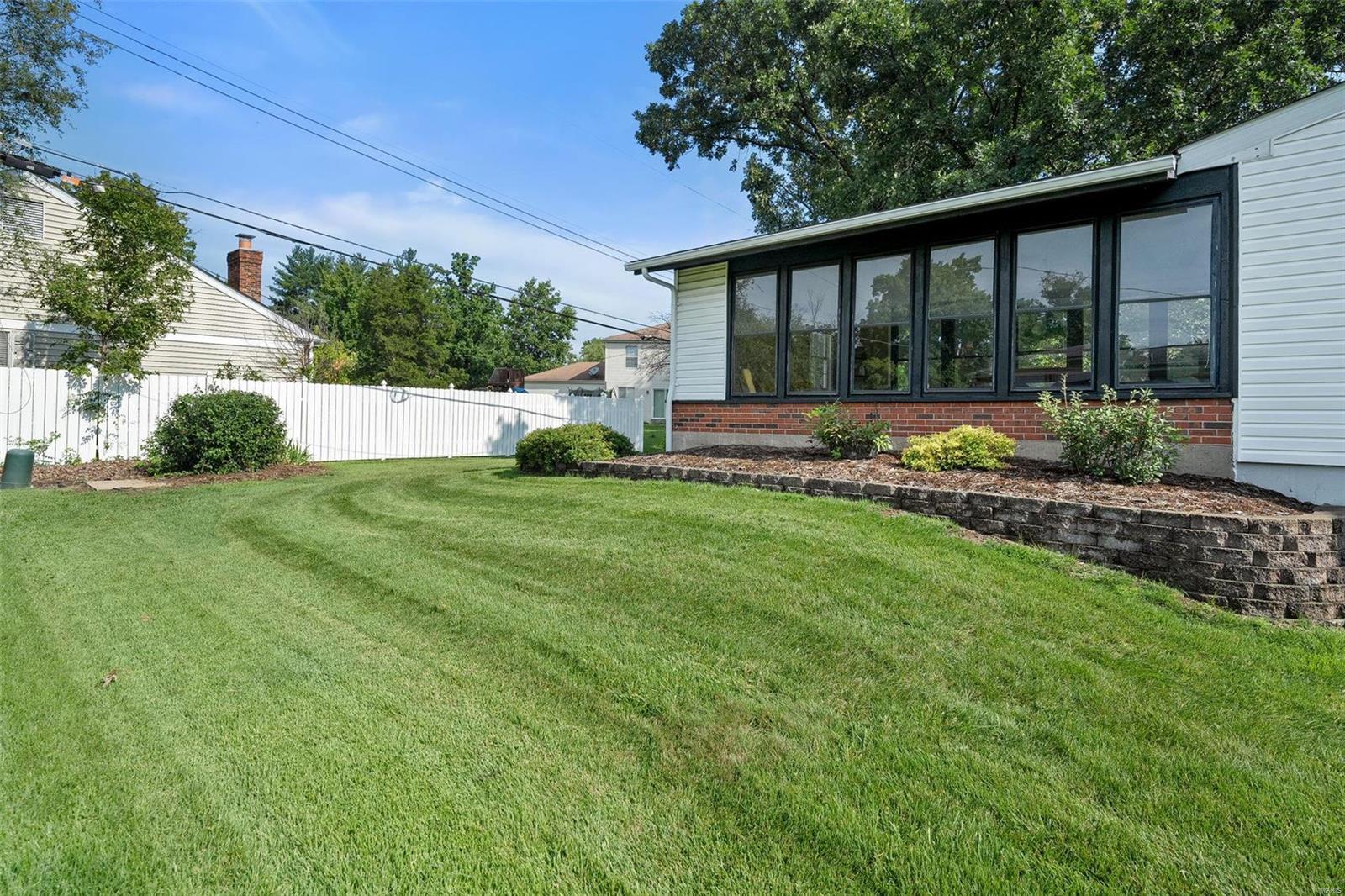 249 Churchill Lane