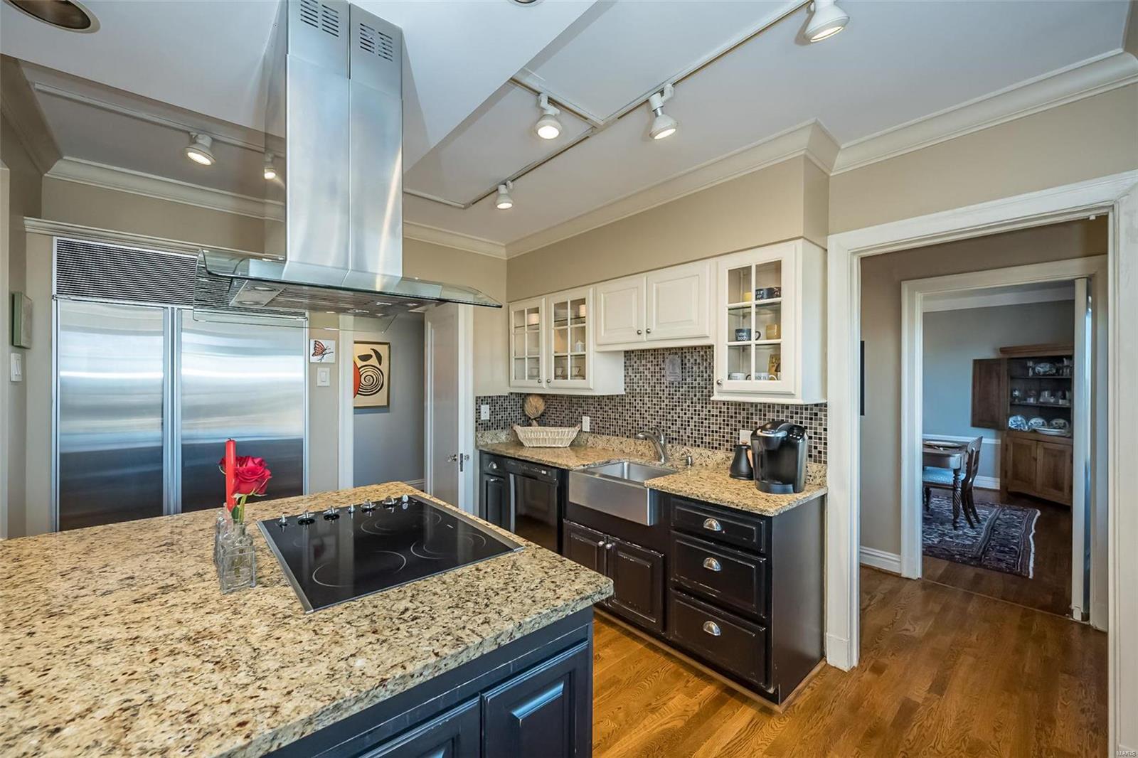 410 N Newstead Avenue Unit: 11W