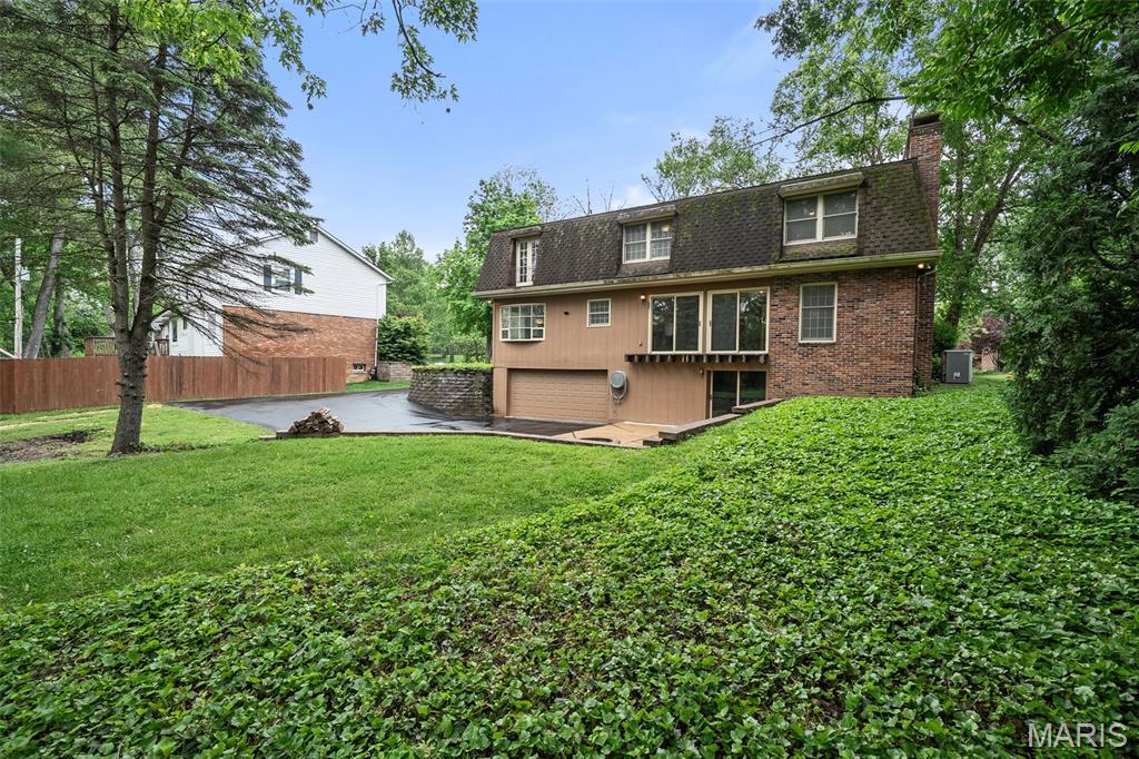 10221 Lylewood Drive