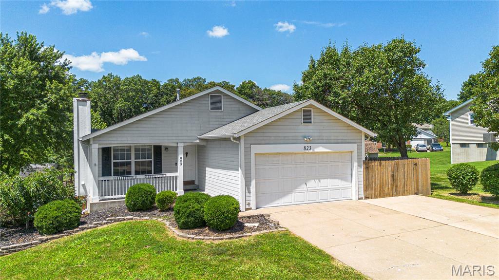 823 Whispering Windsong Drive
