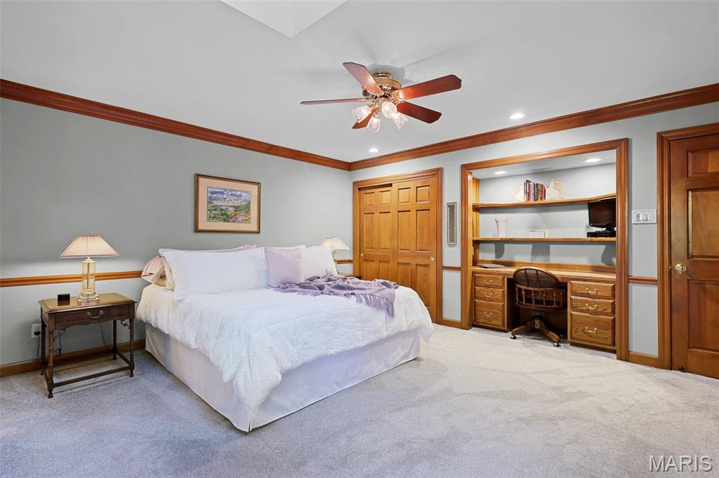 1897 Point Oak Road