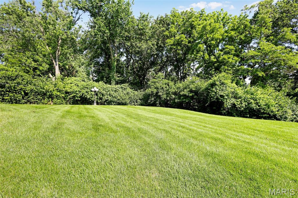 1897 Point Oak Road