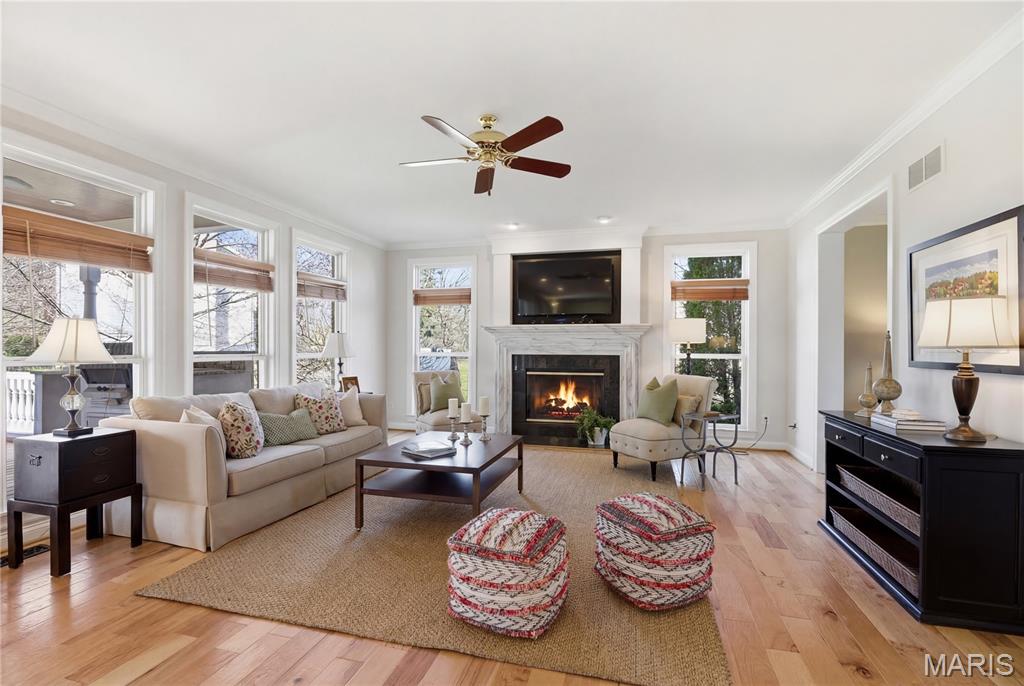 4037 S Lindbergh Boulevard