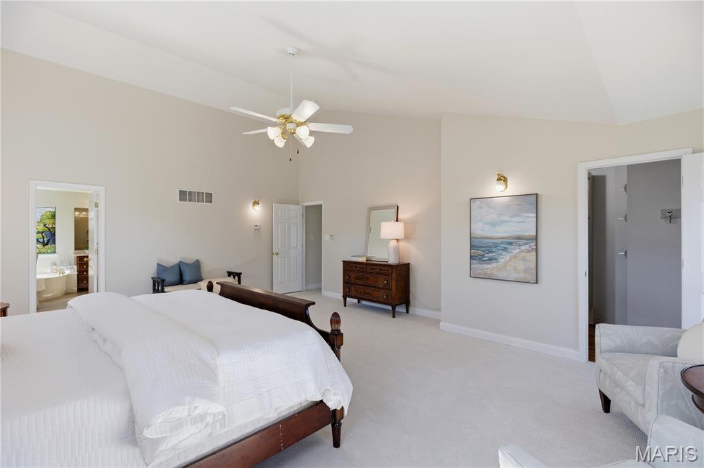 4037 S Lindbergh Boulevard