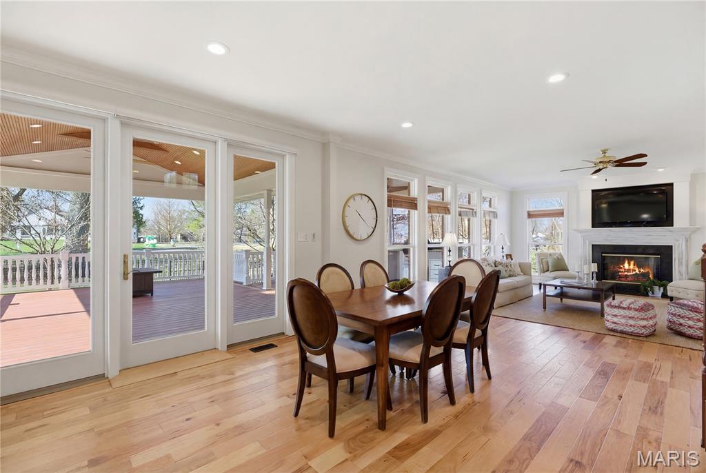 4037 S Lindbergh Boulevard