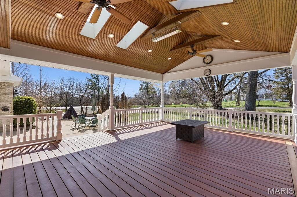 4037 S Lindbergh Boulevard