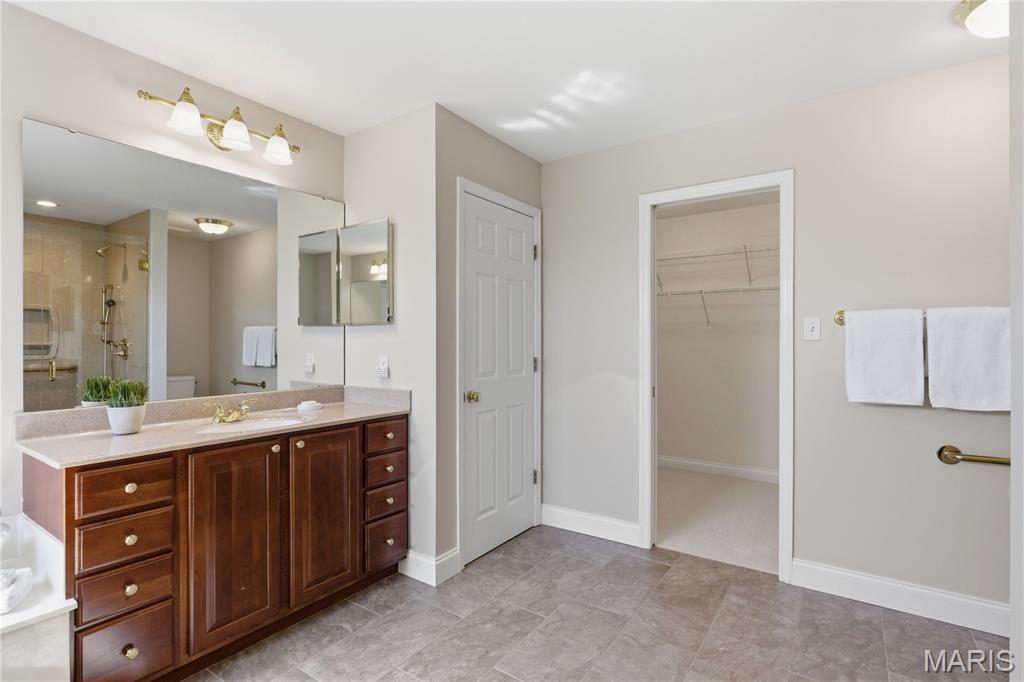 4037 S Lindbergh Boulevard