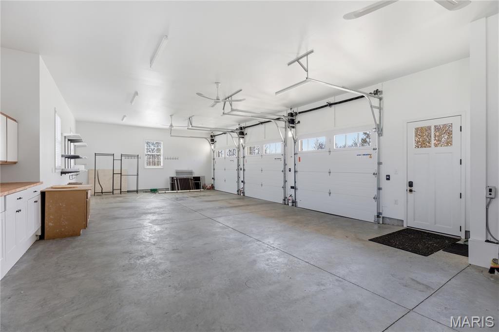 4037 S Lindbergh Boulevard