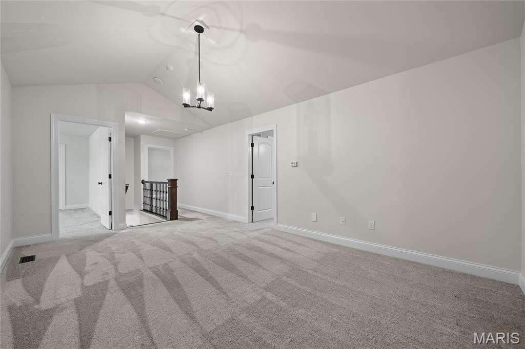 920 Thorn Crown Court