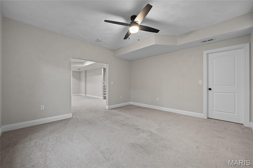 920 Thorn Crown Court