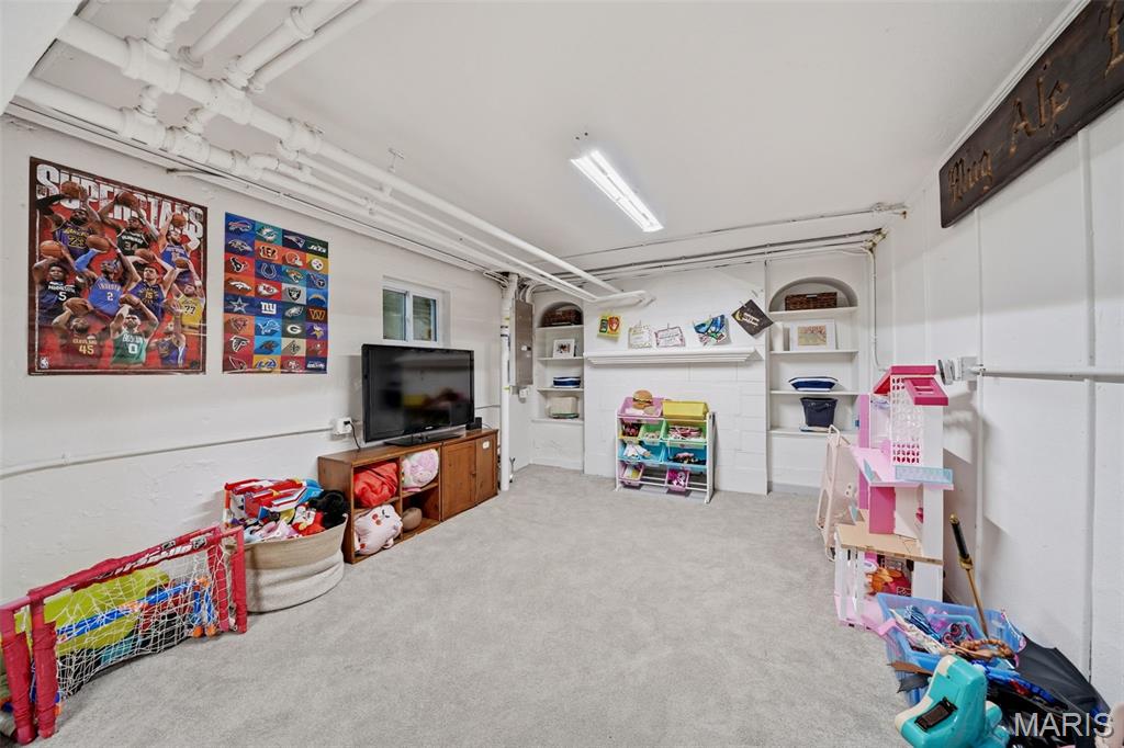36 Algonquin Wood Place