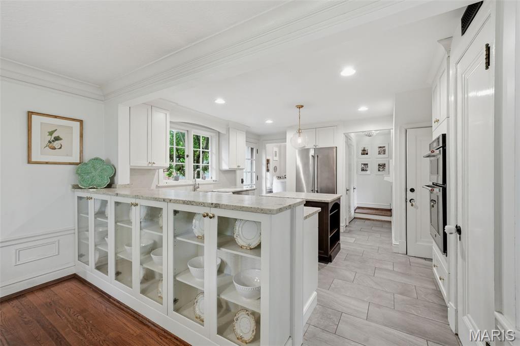 36 Algonquin Wood Place