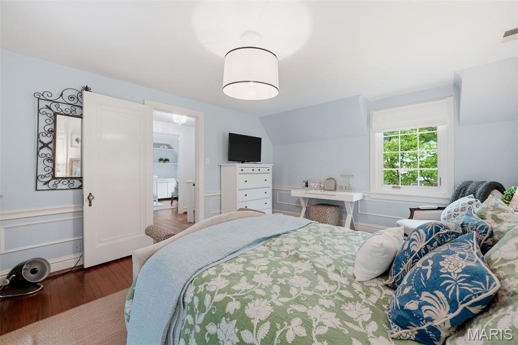 36 Algonquin Wood Place