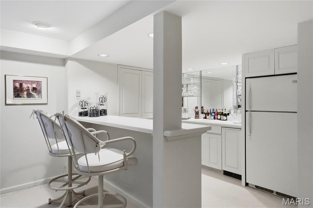 9767 Fall Ridge Trail