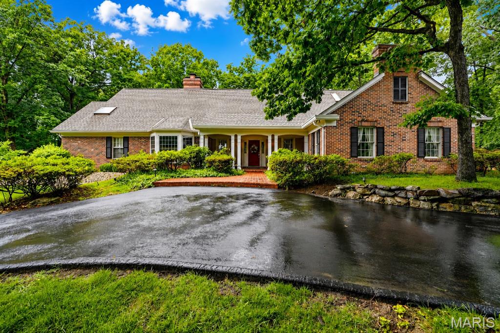 9767 Fall Ridge Trail