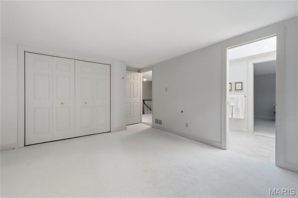9767 Fall Ridge Trail