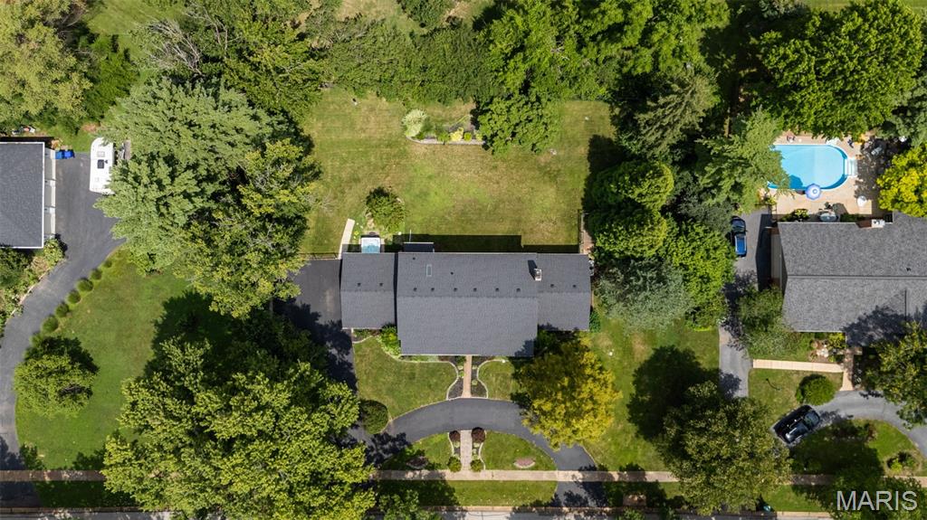 1216 Paloma Drive