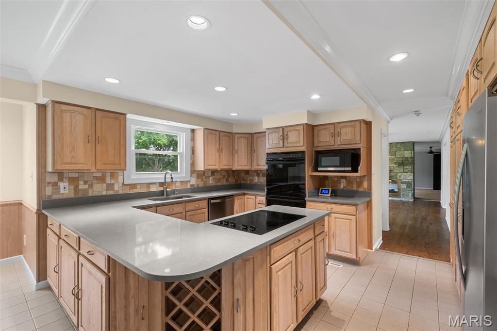 1216 Paloma Drive