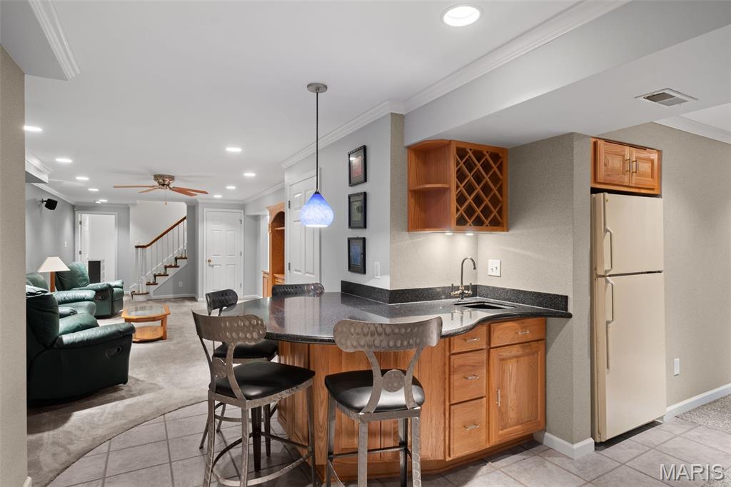 1216 Paloma Drive