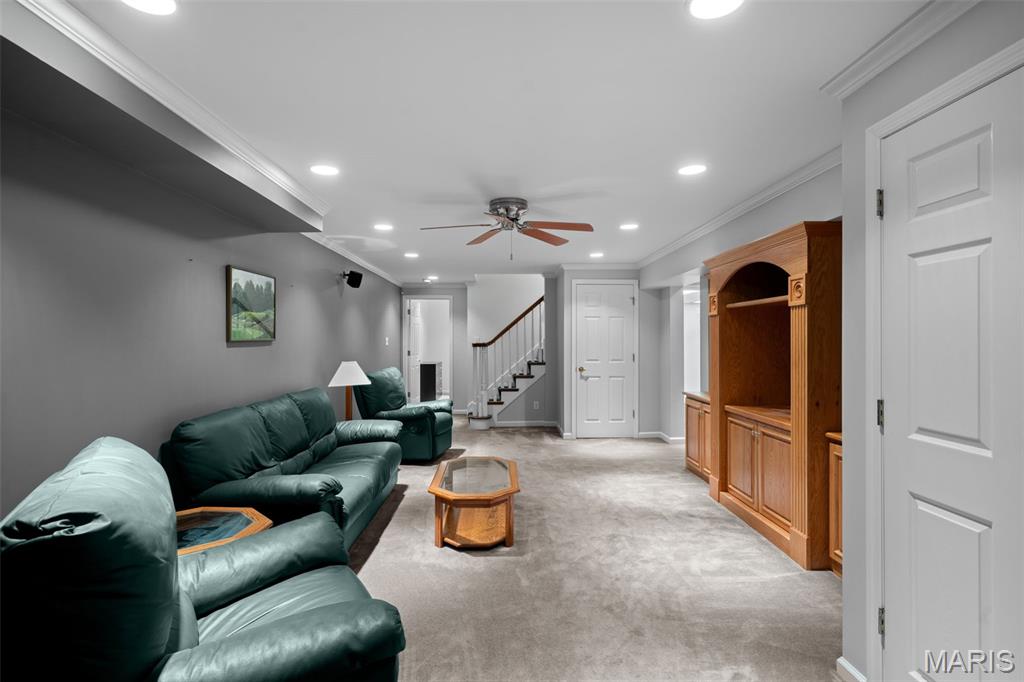 1216 Paloma Drive