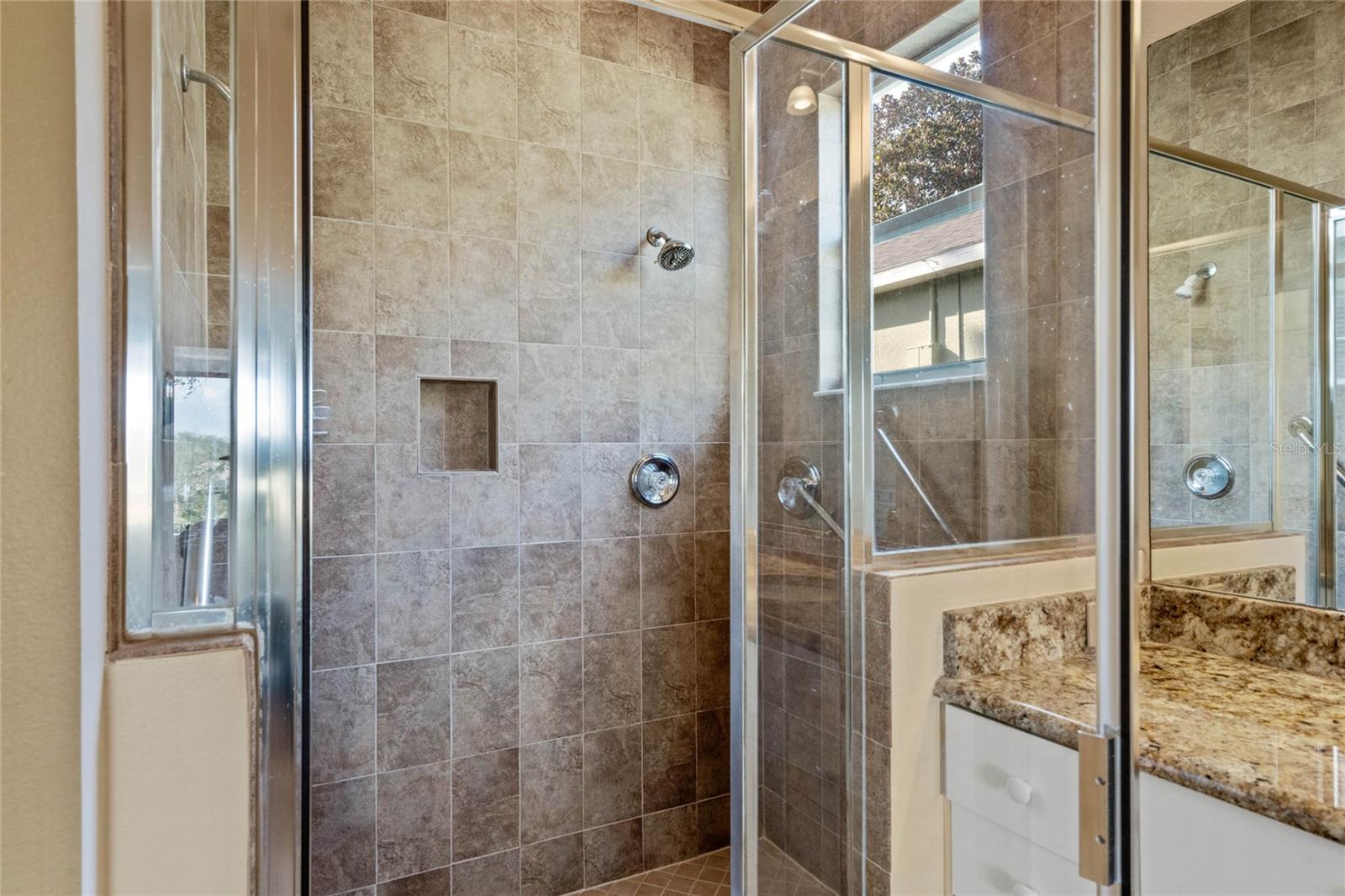 1067 MESA VERDE COURT