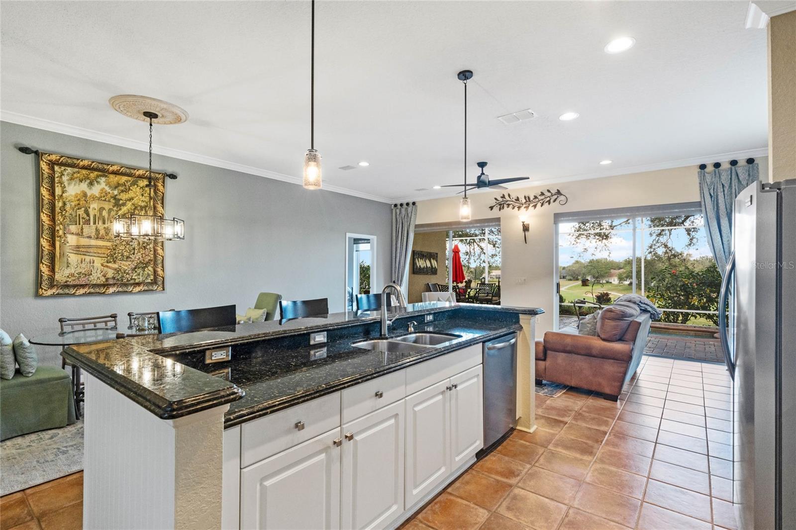 1067 MESA VERDE COURT