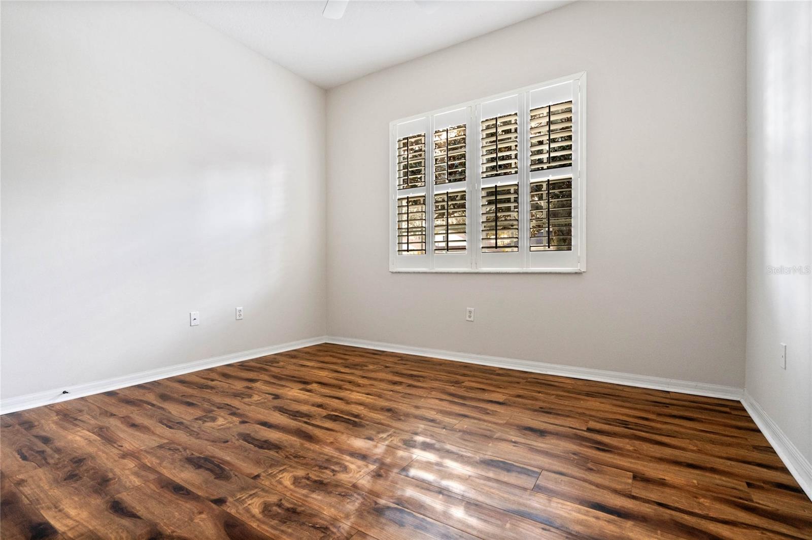 1067 MESA VERDE COURT
