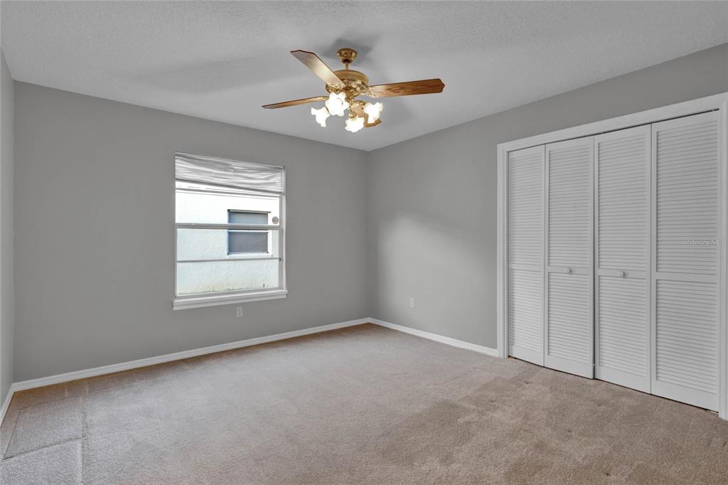 589 S LONGVIEW PLACE