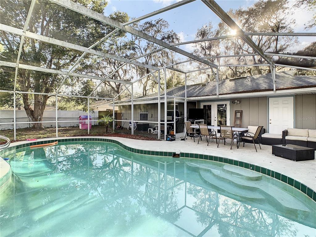 1160 N HIGHLAND STREET