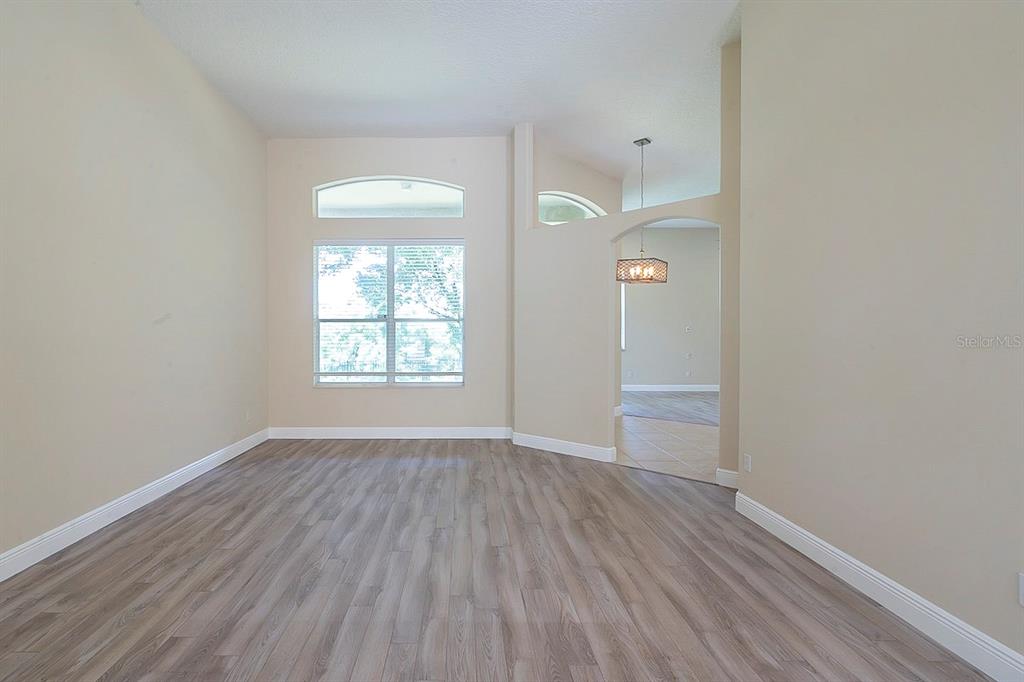 801 PARKSIDE POINTE BOULEVARD