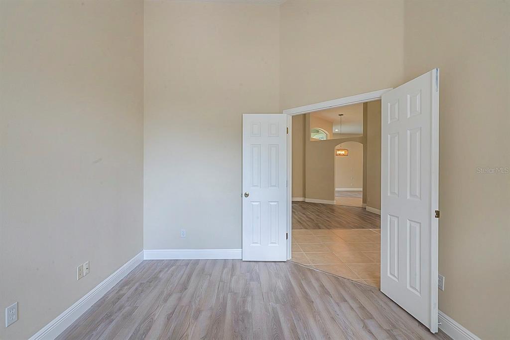 801 PARKSIDE POINTE BOULEVARD