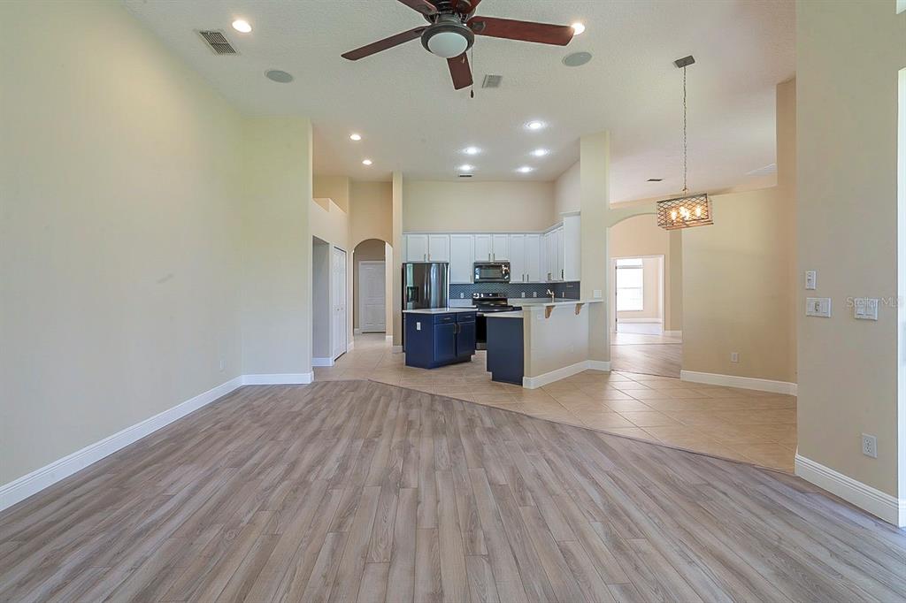 801 PARKSIDE POINTE BOULEVARD