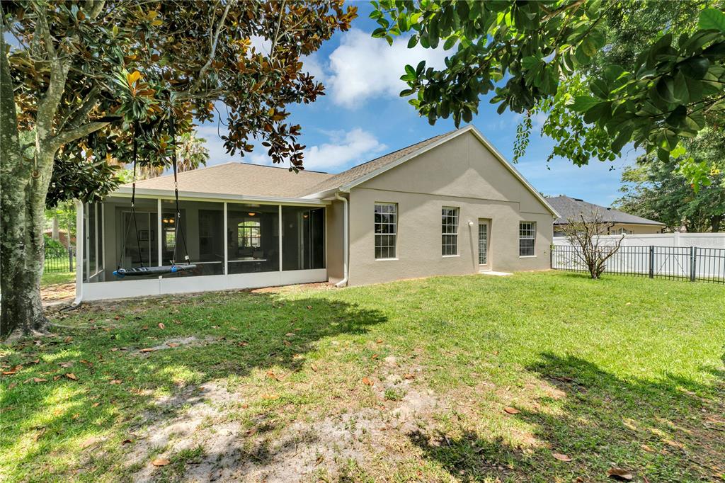 451 BRENTWOOD CLUB COVE
