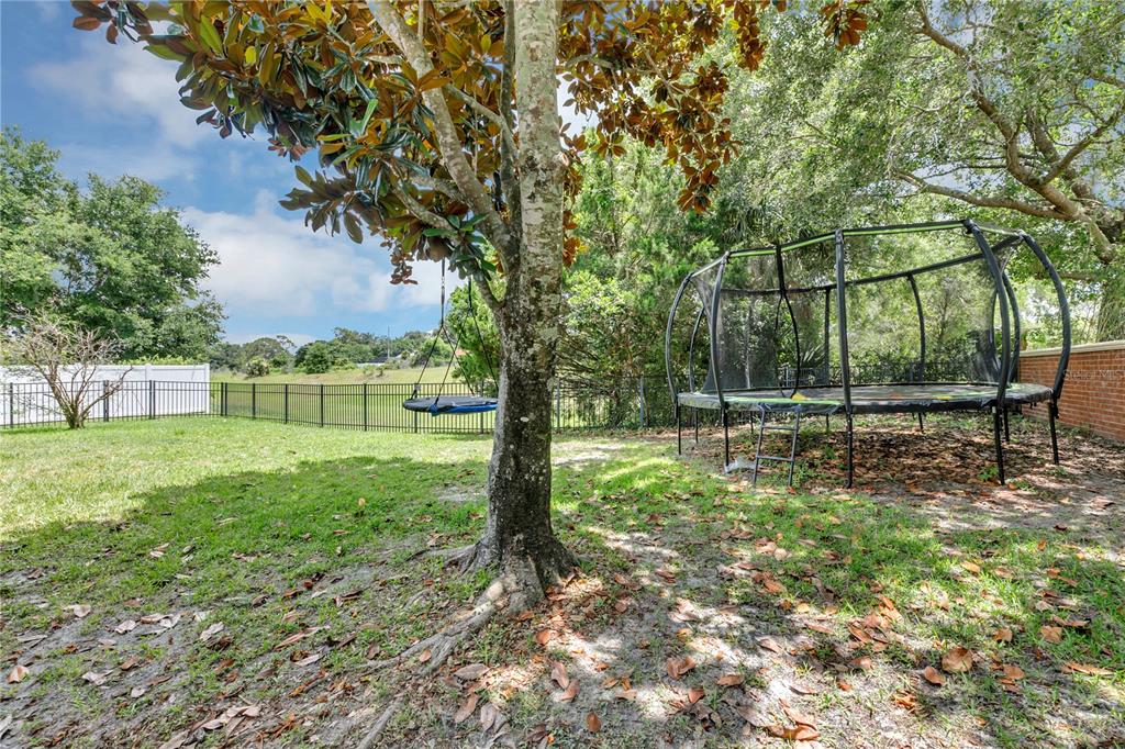 451 BRENTWOOD CLUB COVE