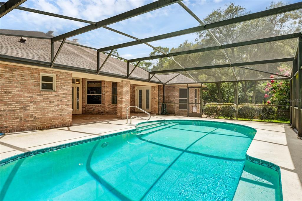 1045 TORCHWOOD DRIVE