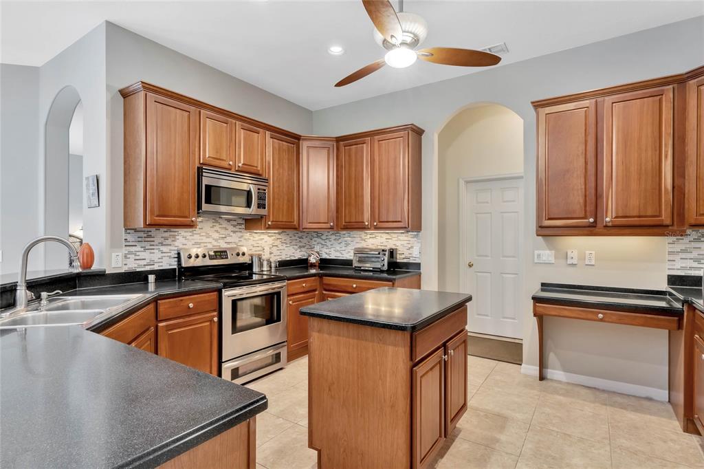 1487 W SILVER HAMMOCK