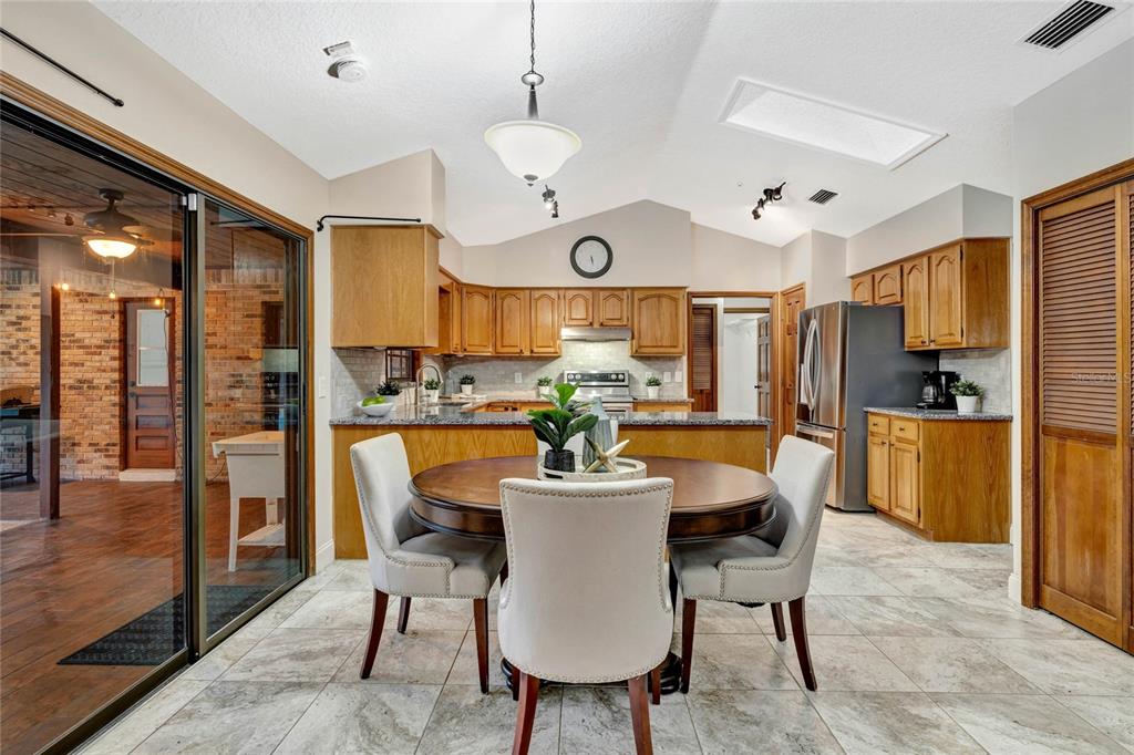 523 PRINCEWOOD DRIVE