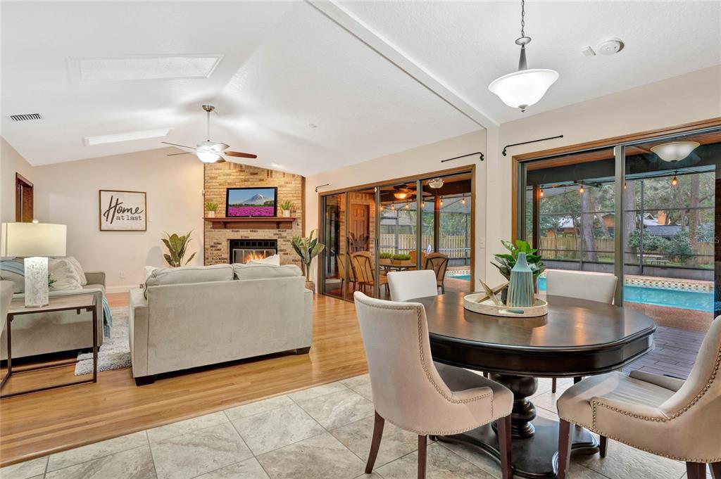 523 PRINCEWOOD DRIVE