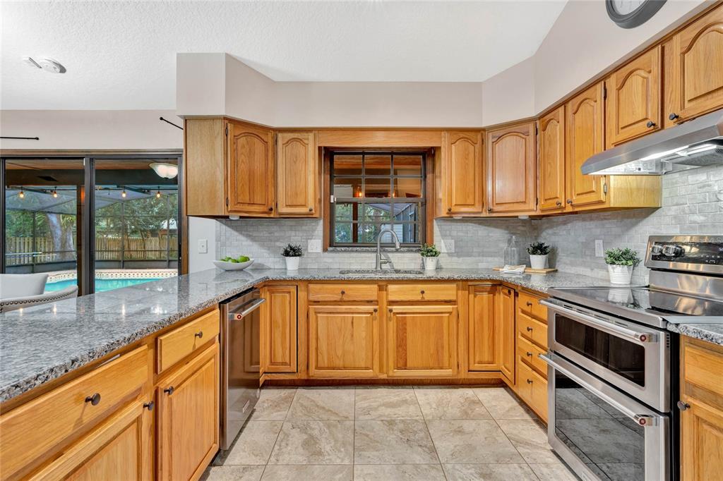 523 PRINCEWOOD DRIVE