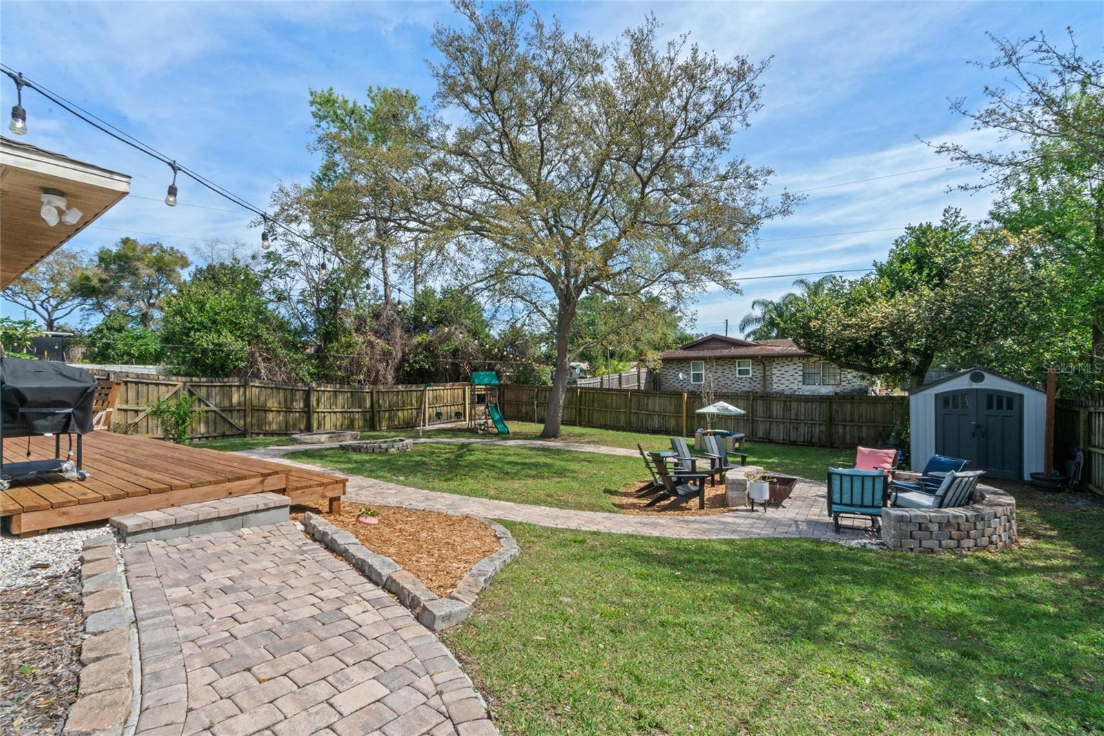2097 E GLORIA DR #Dr