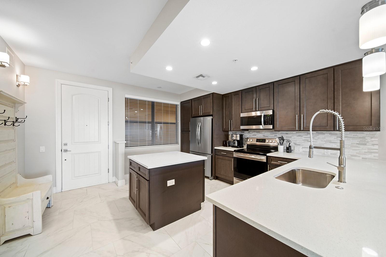 16300 COUNTY ROAD 455 #103