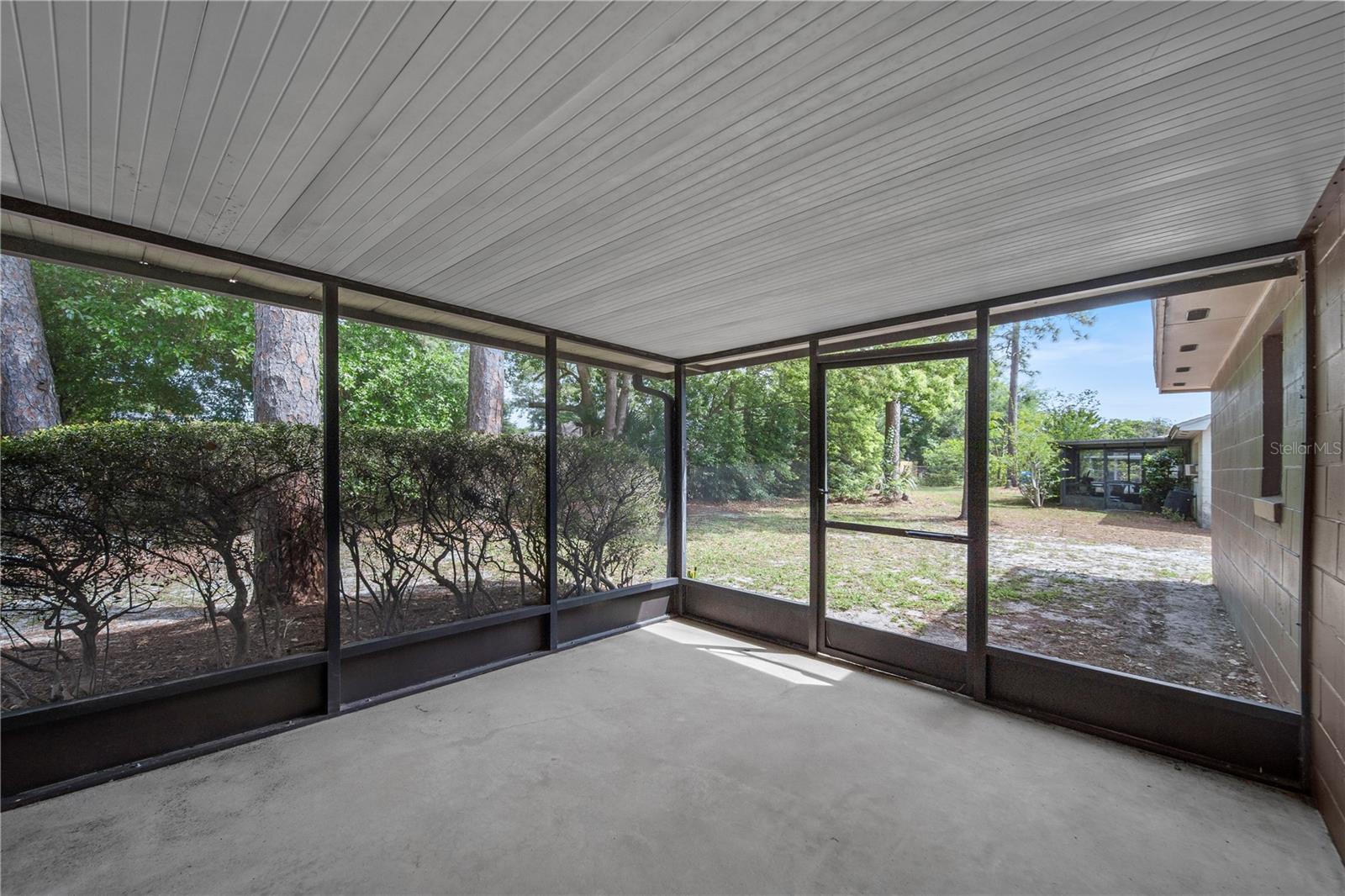 3002 W WINDCHIME CIR