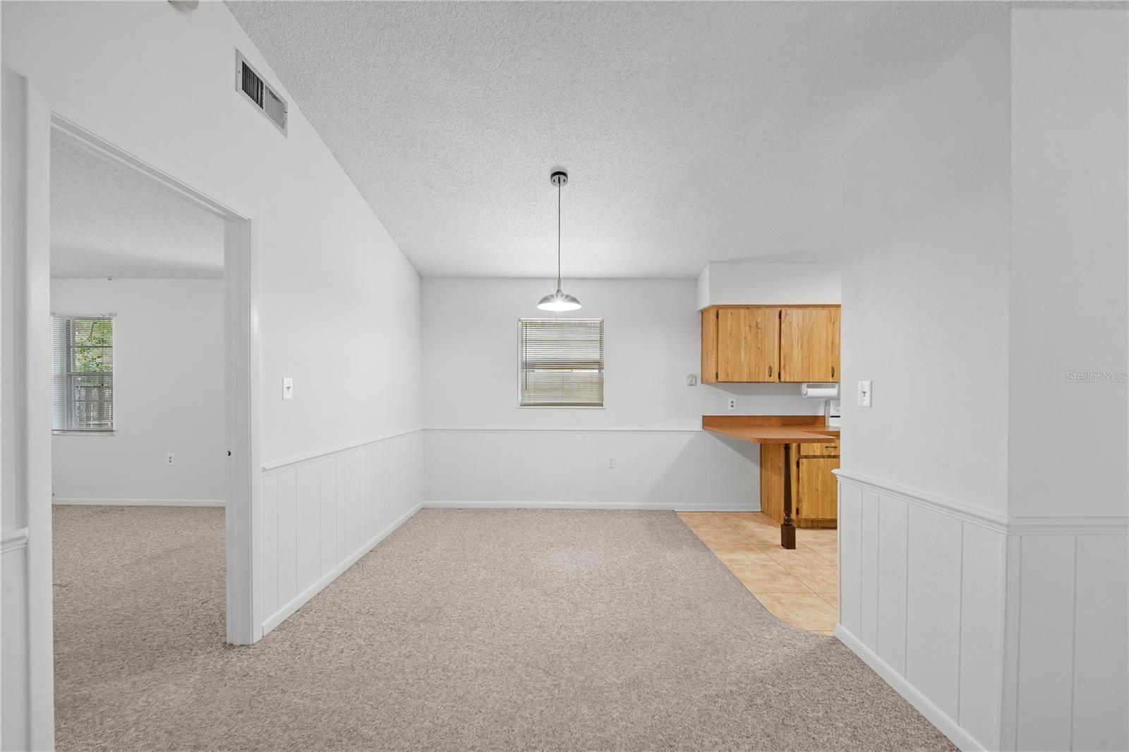 3002 W WINDCHIME CIR