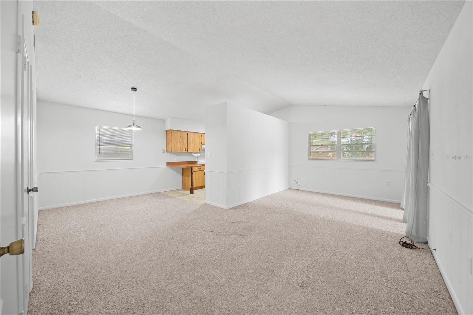 3002 W WINDCHIME CIR