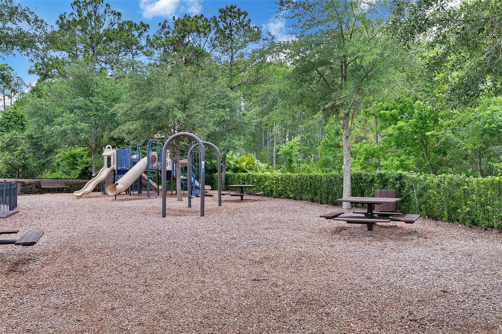 1302 CRANE CREST WAY