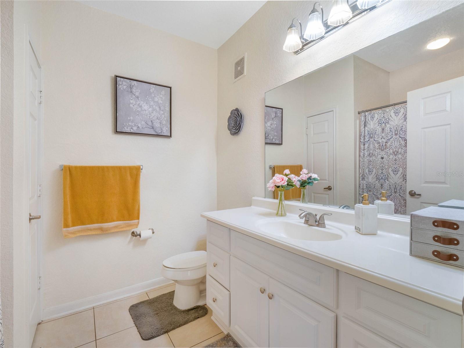 860 N ORANGE AVE #353