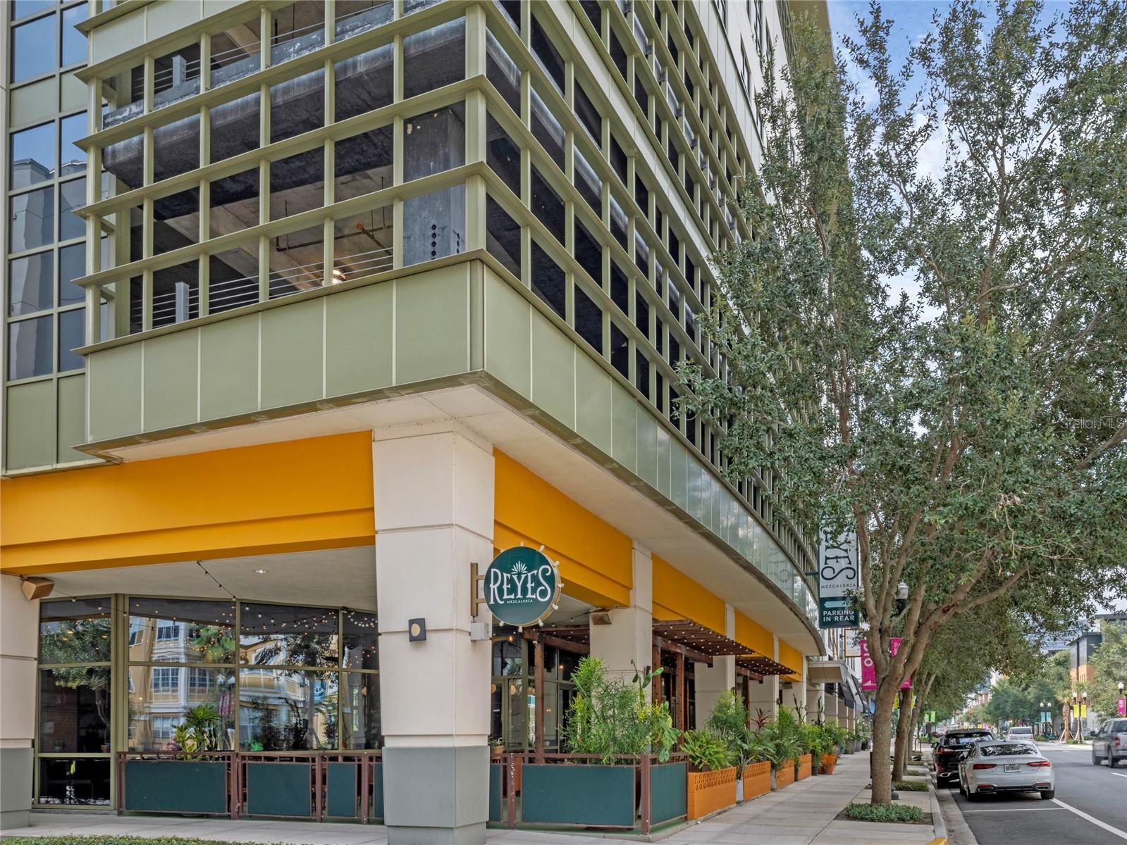 860 N ORANGE AVE #353